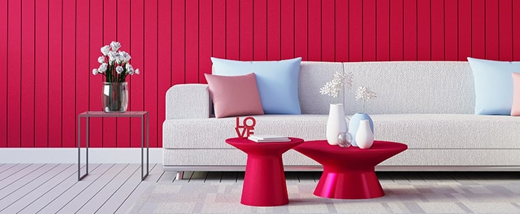 Couleur Viva Magenta : décoration dans un salon