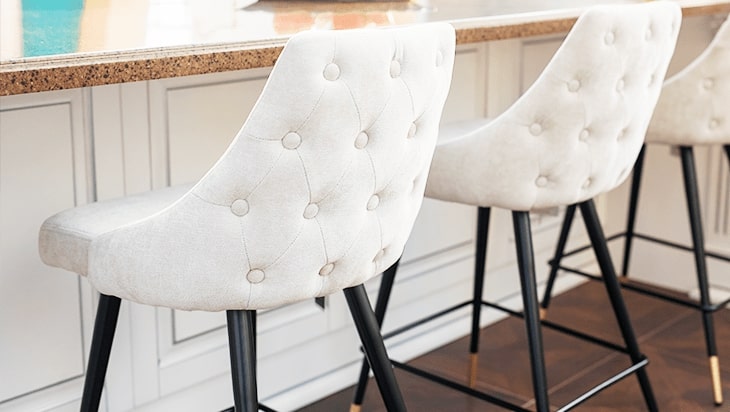 Chaises matelassées tendance décoration 2021