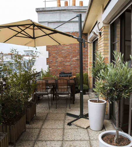 Rénovation d'une terrasse à Neuilly réalisée par Atelier Sésame